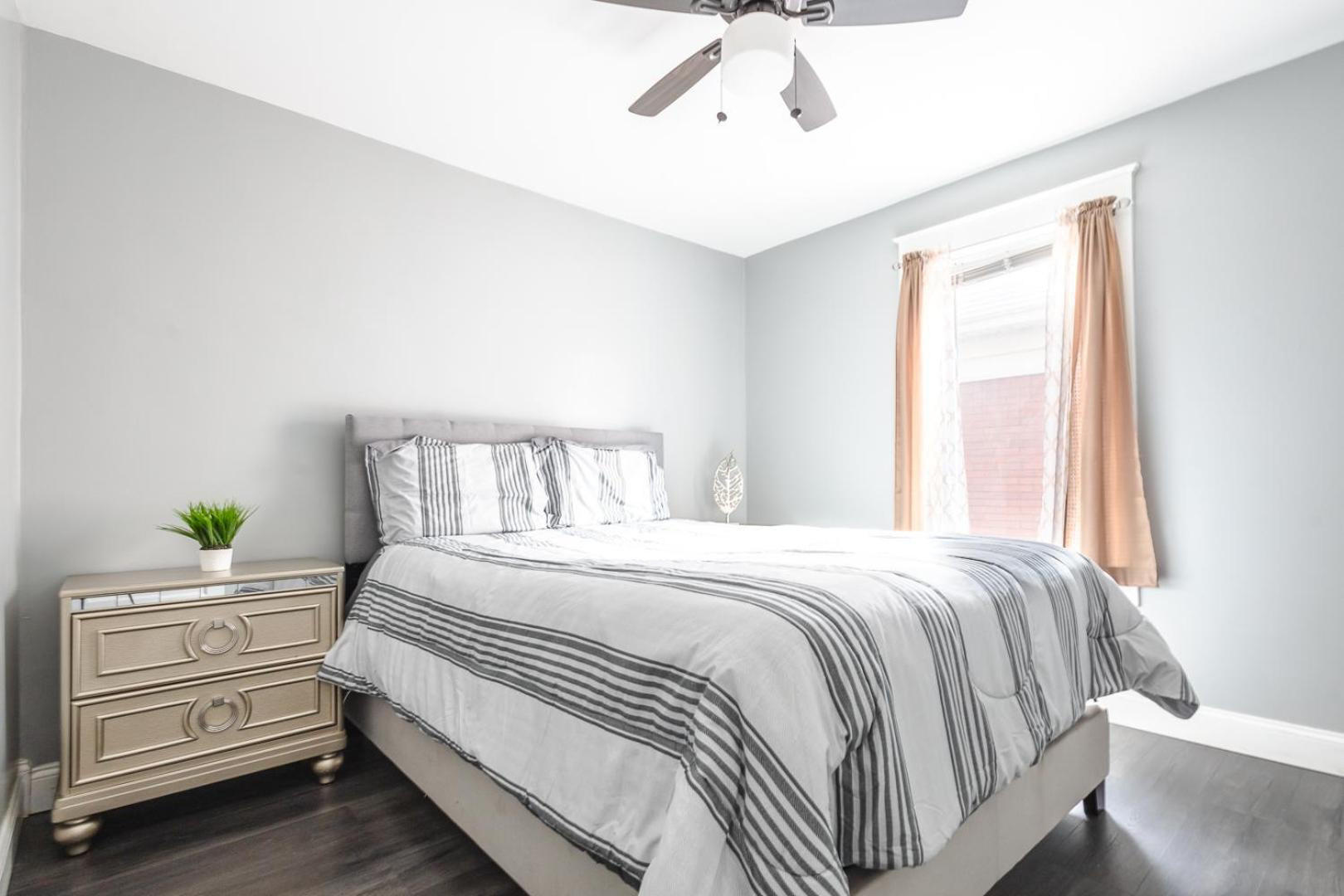 3Br Gem Near Falls-Sleeps 6 Comfortably Niagara Falls Bagian luar foto